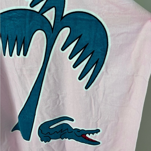 COPY - Lacoste Beach Towel - Picture 4 of 4